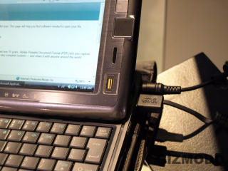 Illustration for article titled Hands On HTC Shift EV-DO